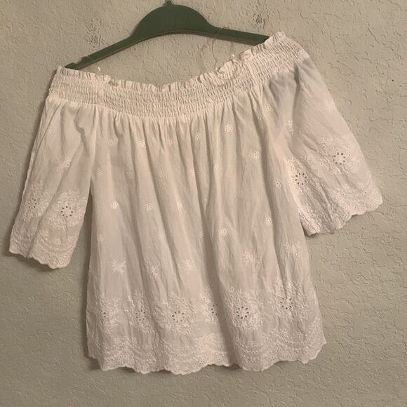 Active USA Off the Shoulder Lace Crop Top Size S - Picture 2 of 9